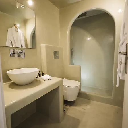 Superb Santorini | Nautica | 1 Bedroom | Private Terrace With Jacuzzi | Outdoor Dining Area | Apartment *