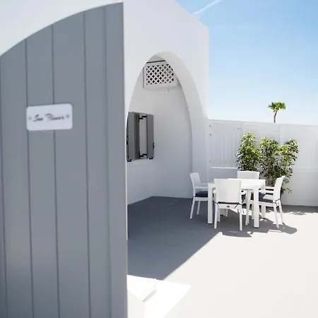 Apartment Superb Santorini | Nautica | 1 Bedroom | Private Terrace With Jacuzzi | Outdoor Dining Area |