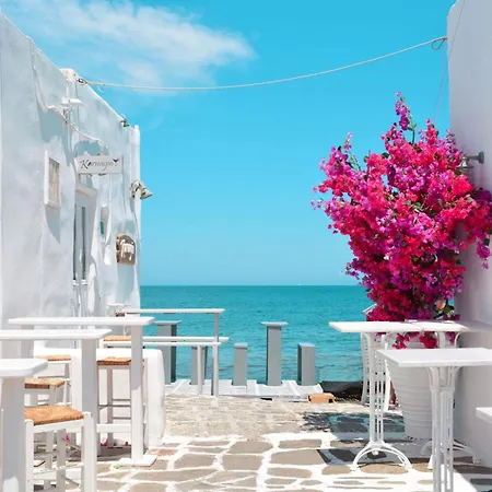 Superb Santorini | Nautica | 1 Bedroom | Private Terrace With Jacuzzi | Outdoor Dining Area | Apartment Imerovigli (Santorini)